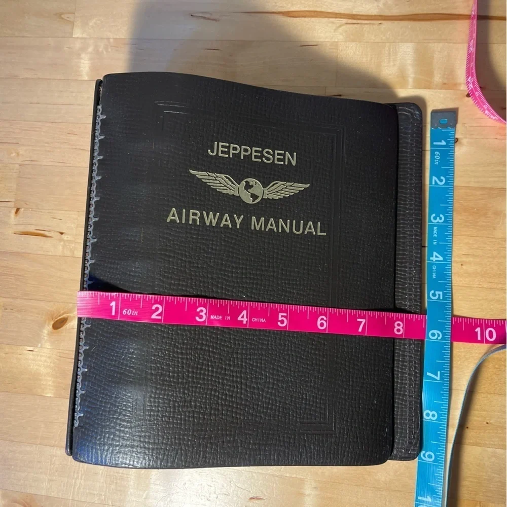 Jeppesen Premium Leather Binder - 2 inch